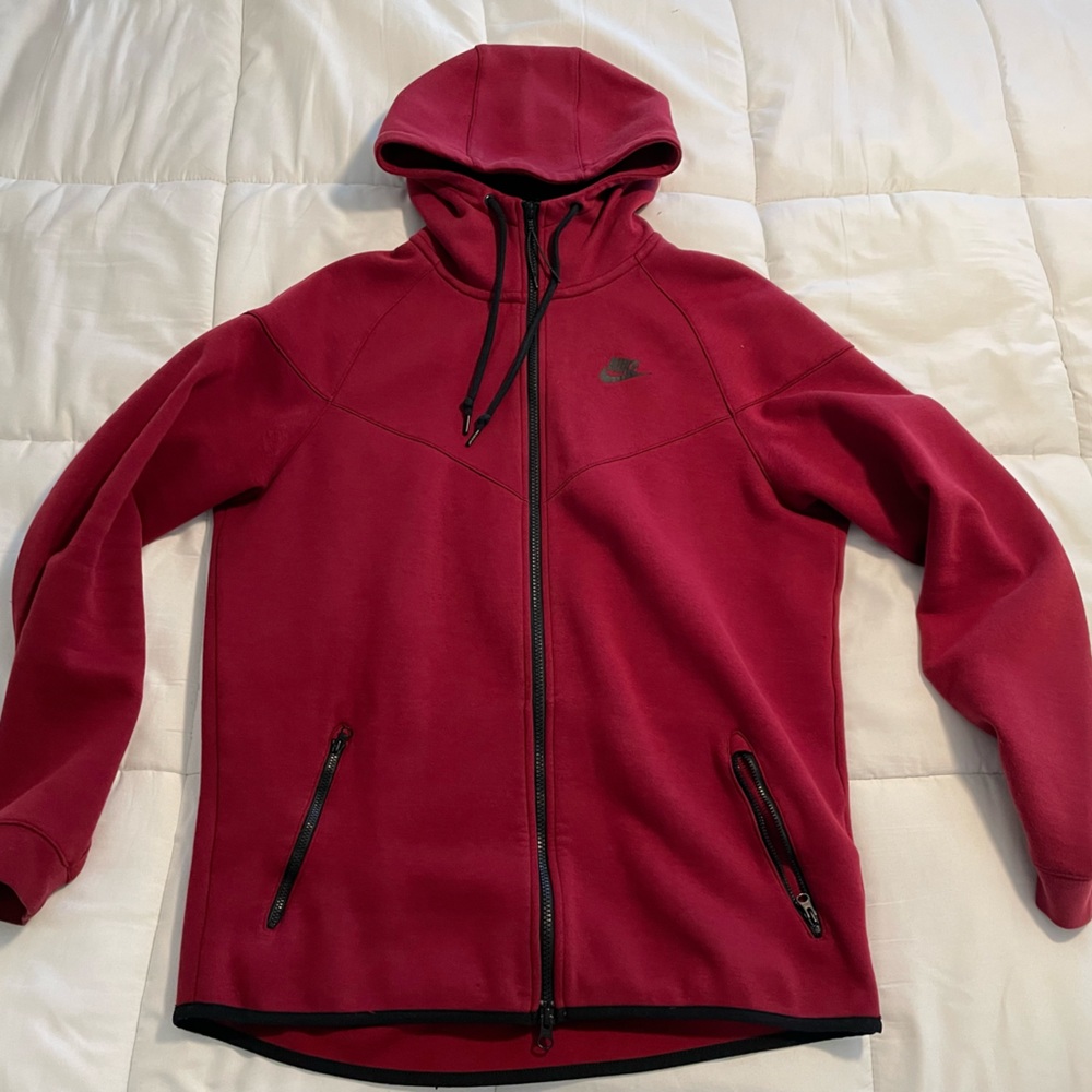 Nike Windrunner Tech Fleece